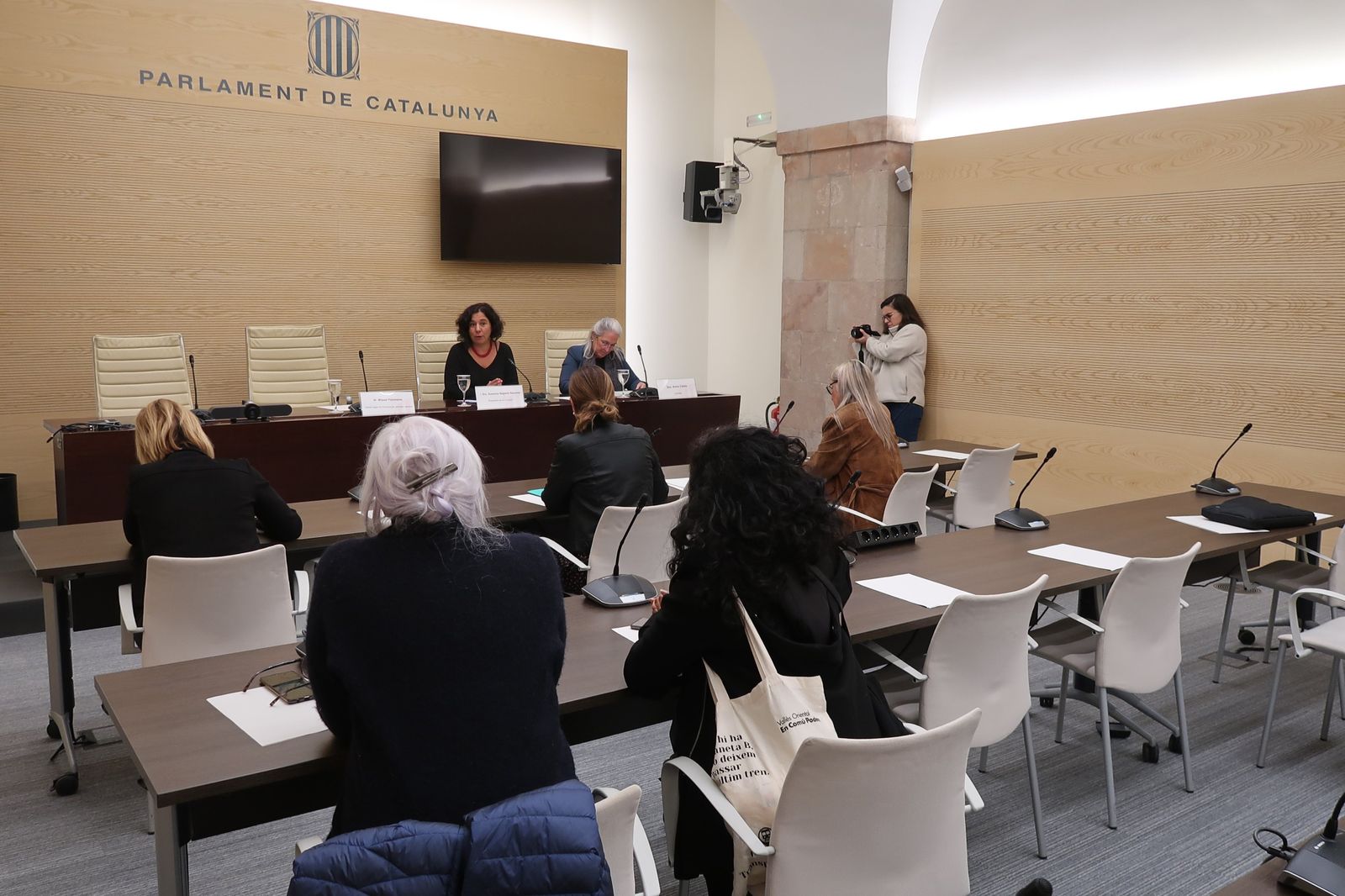 El Parlament constituye la comisión de investigación sobre la pederastia en la Iglesia catalana