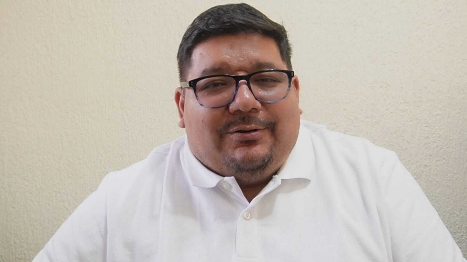 Reuniones con líderes del crimen organizado han traído días de paz a Guerrero: padre Fili