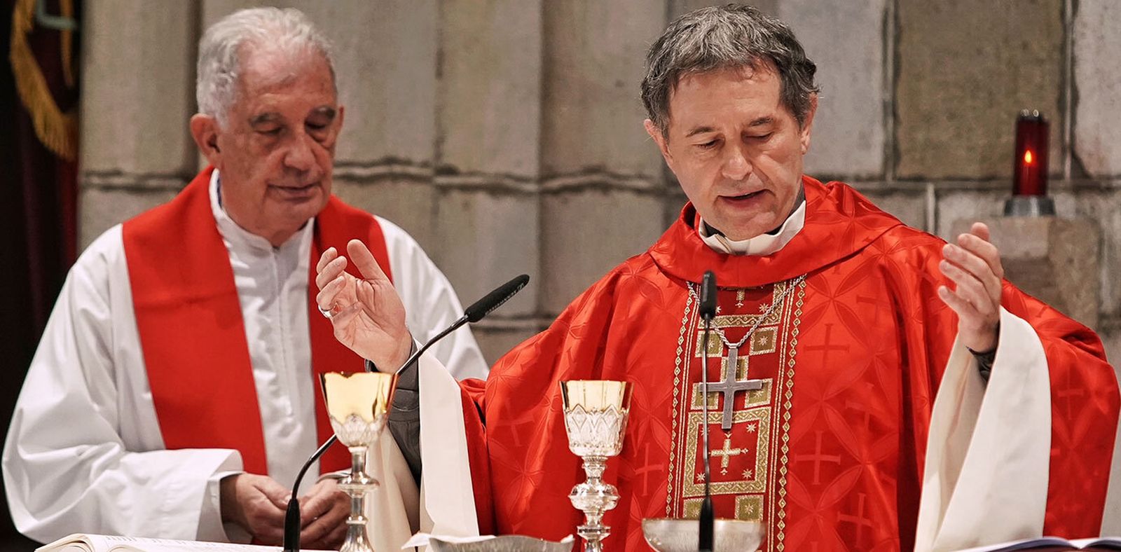 Joseba Segura, en la misa en Deusto