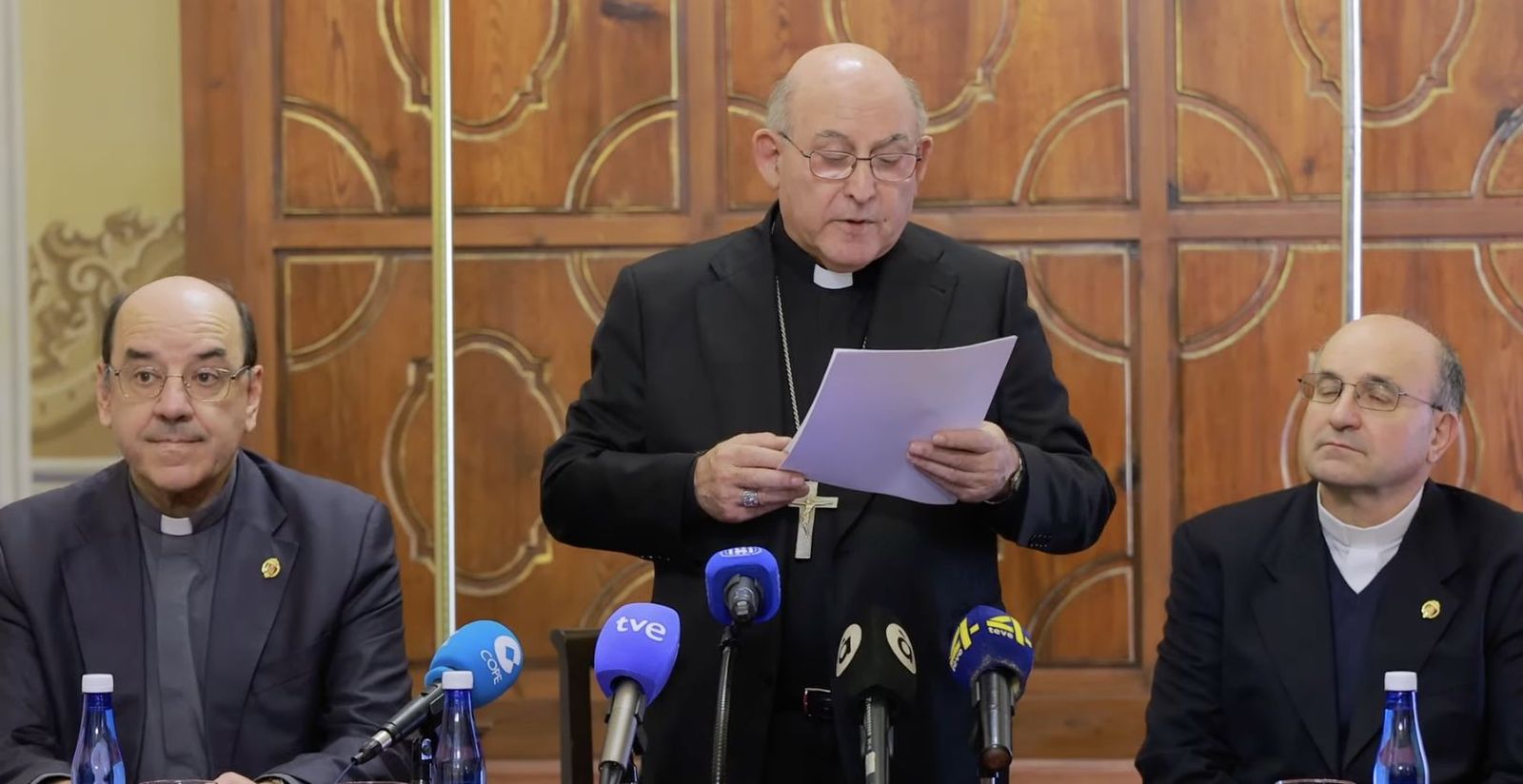 El obispo de Segorbe-Castellón, Casimiro López Llorente