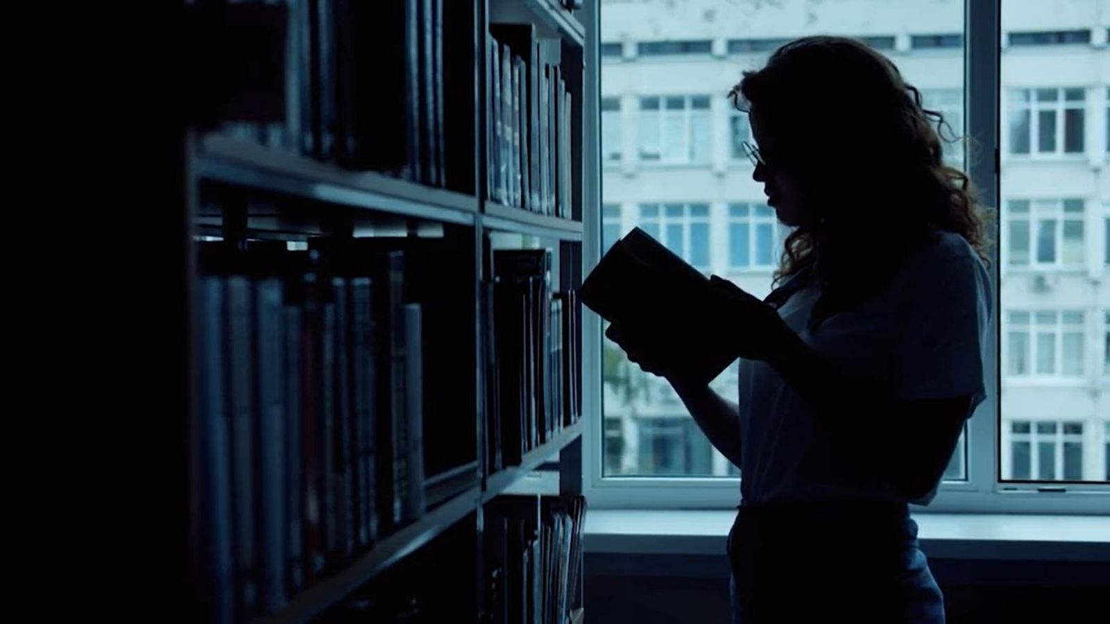 El volumen está compuesto por quince contribuciones de mujeres investigadoras.