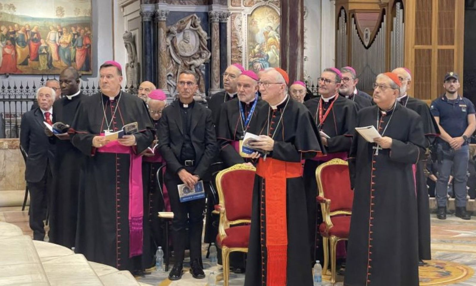 Parolin, ayer, en Nápoles