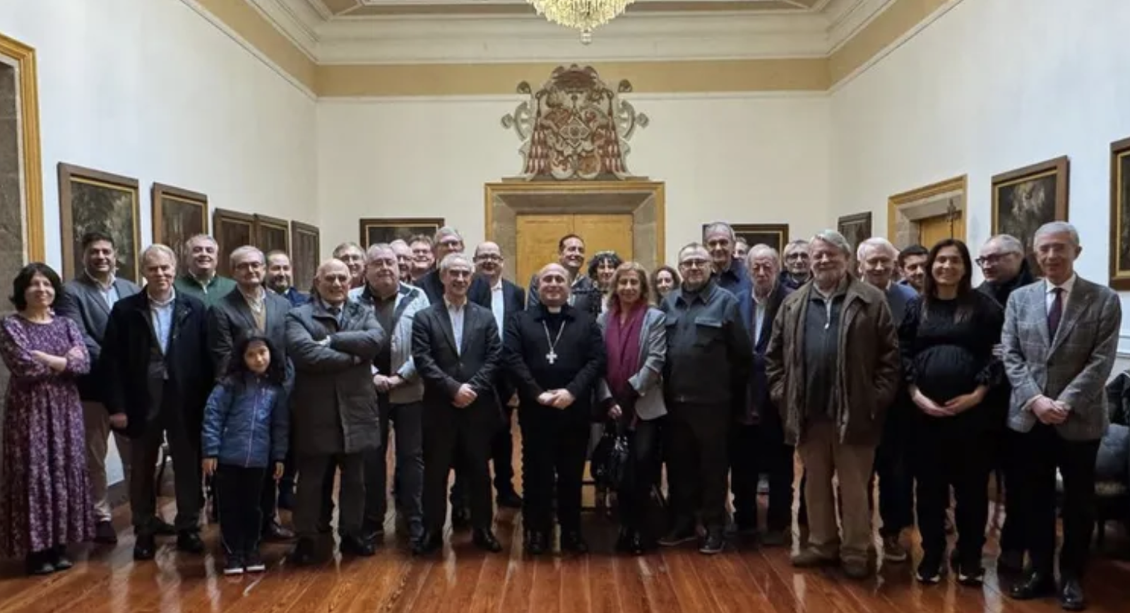 Monseñor Prieto, con la prensa