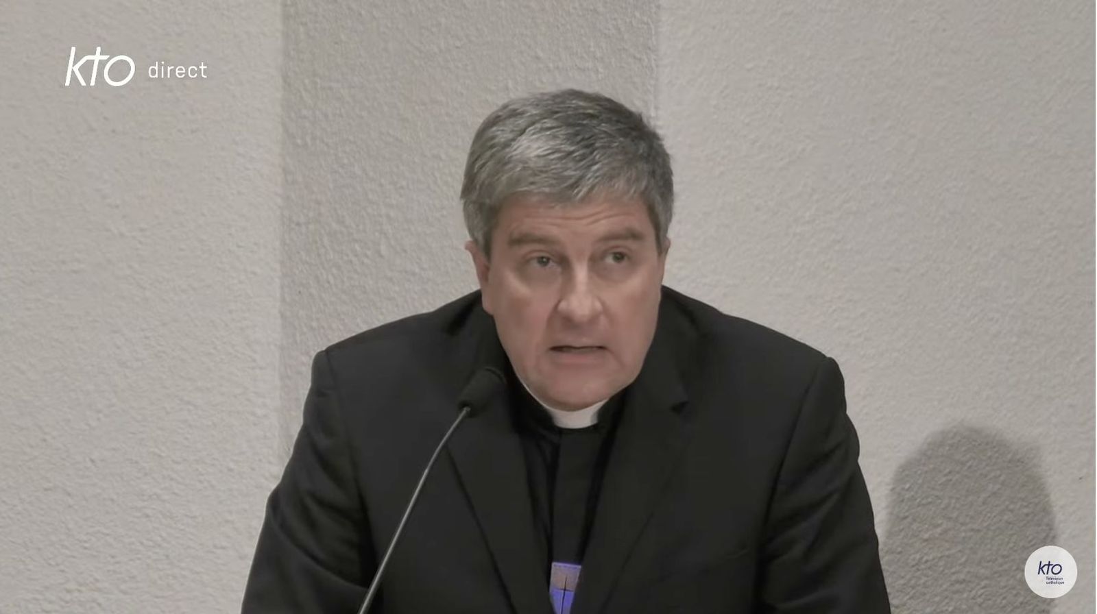 Éric de Moulins-Beaufot, presidente de los obispos de Francia