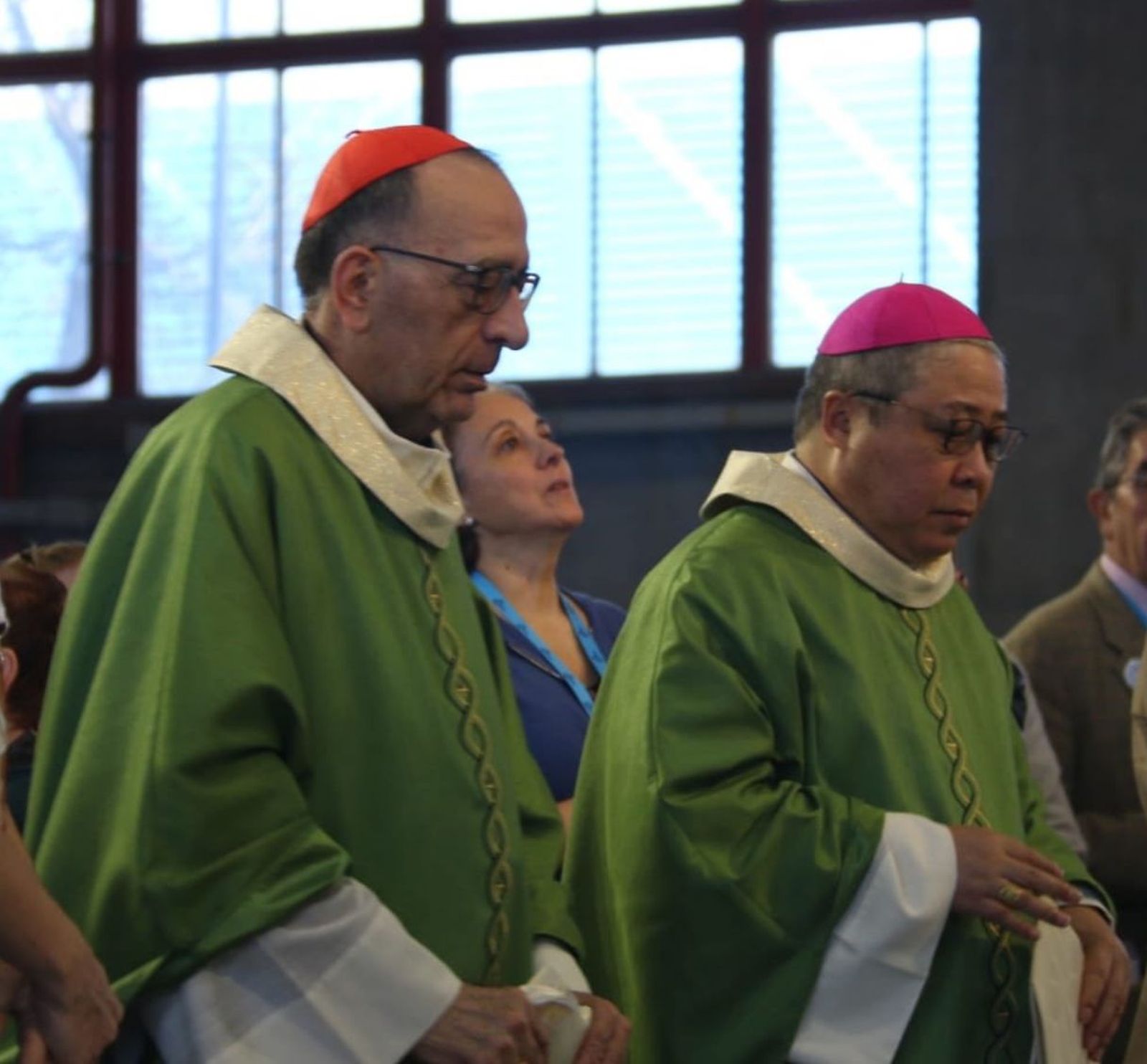 Omellay el Nuncio Auza