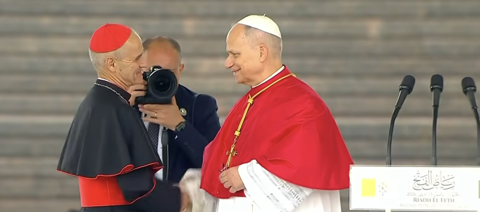 Vesco saluda al Papa