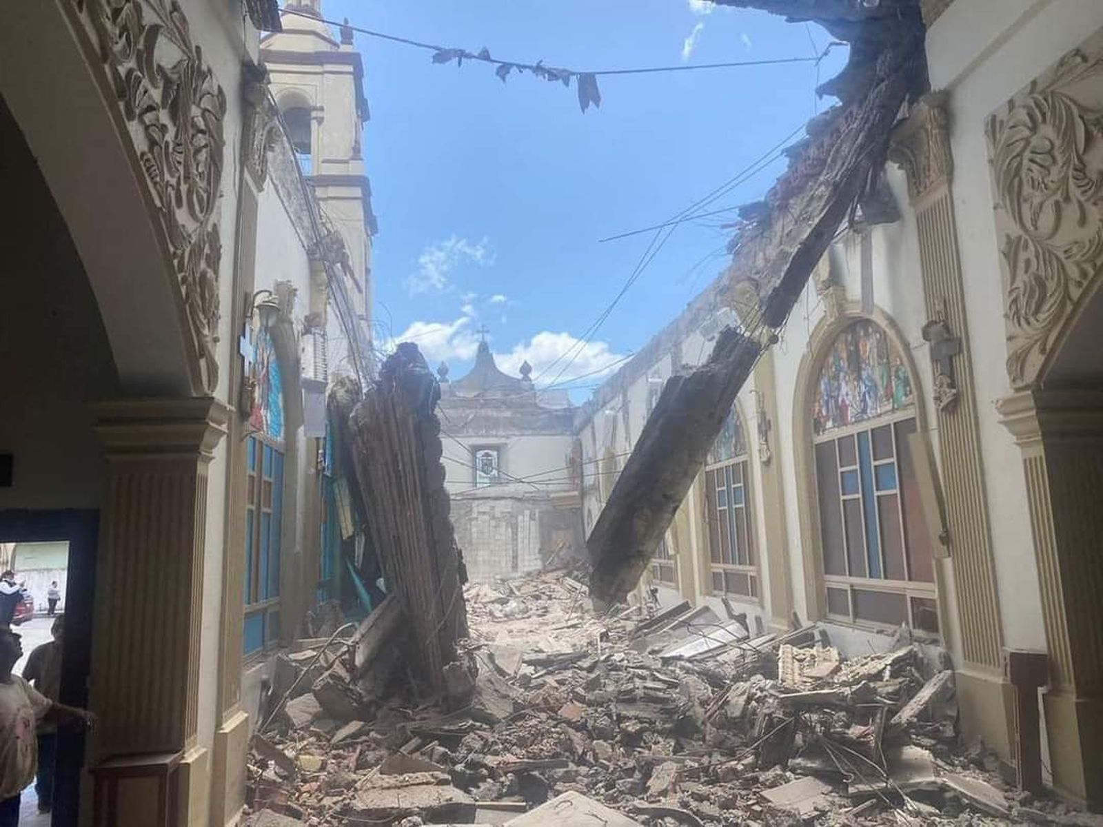 Colapsa techo de parroquia San Gregorio Magno en Cerrado, Nuevo León