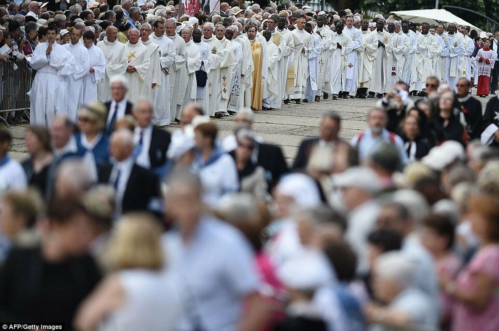 Funeral del padre Hamel en Francia