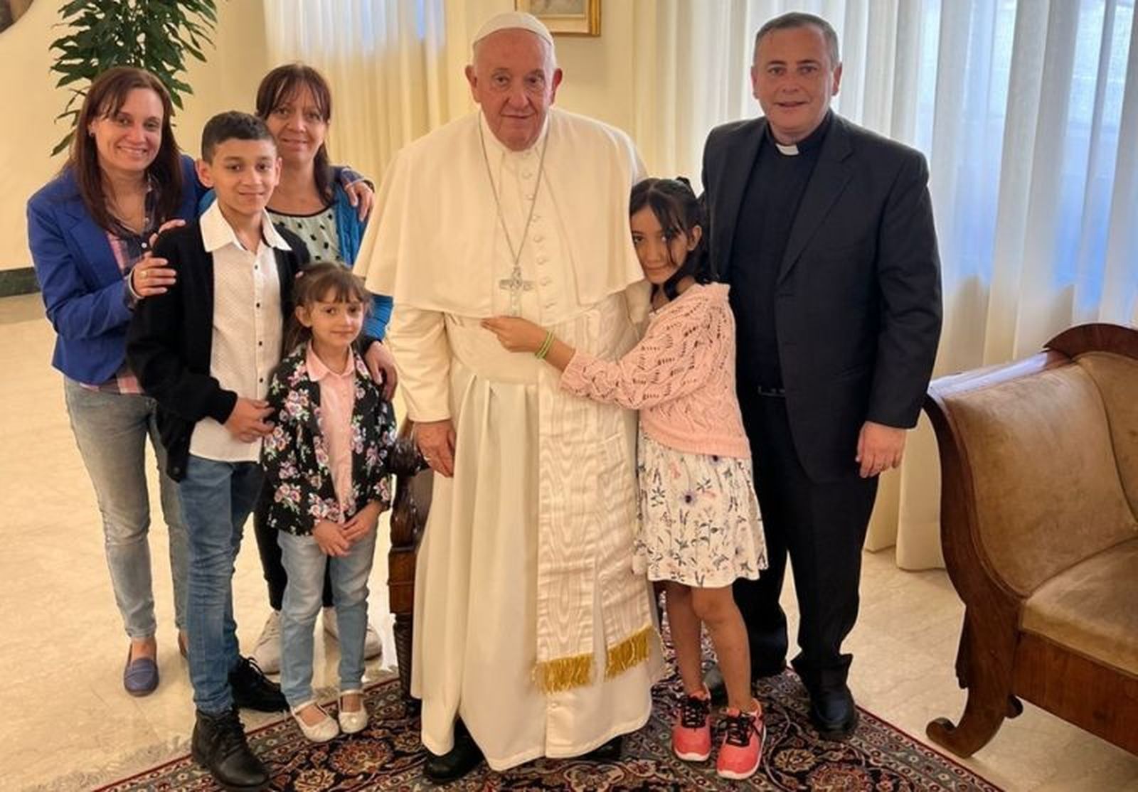 Francisco y el grupo de Argentina