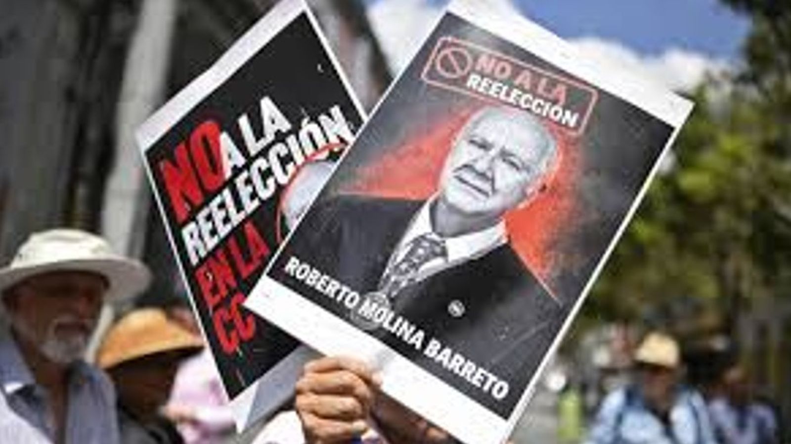 El Congreso elige a cuestionado magistrado