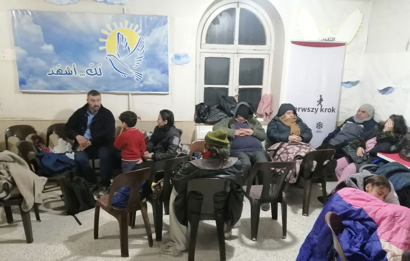 Una parroquia de Alepo con gente que ha perdido sus casas