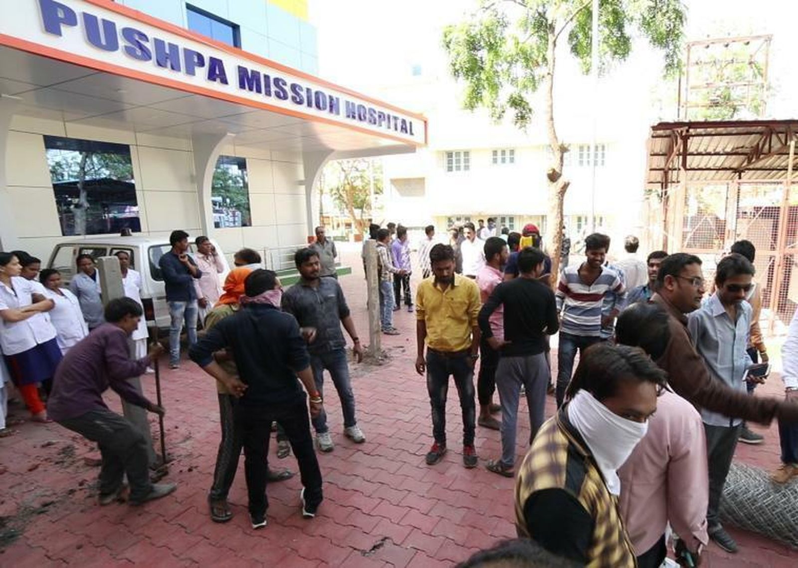 Ataque a un hospital indio