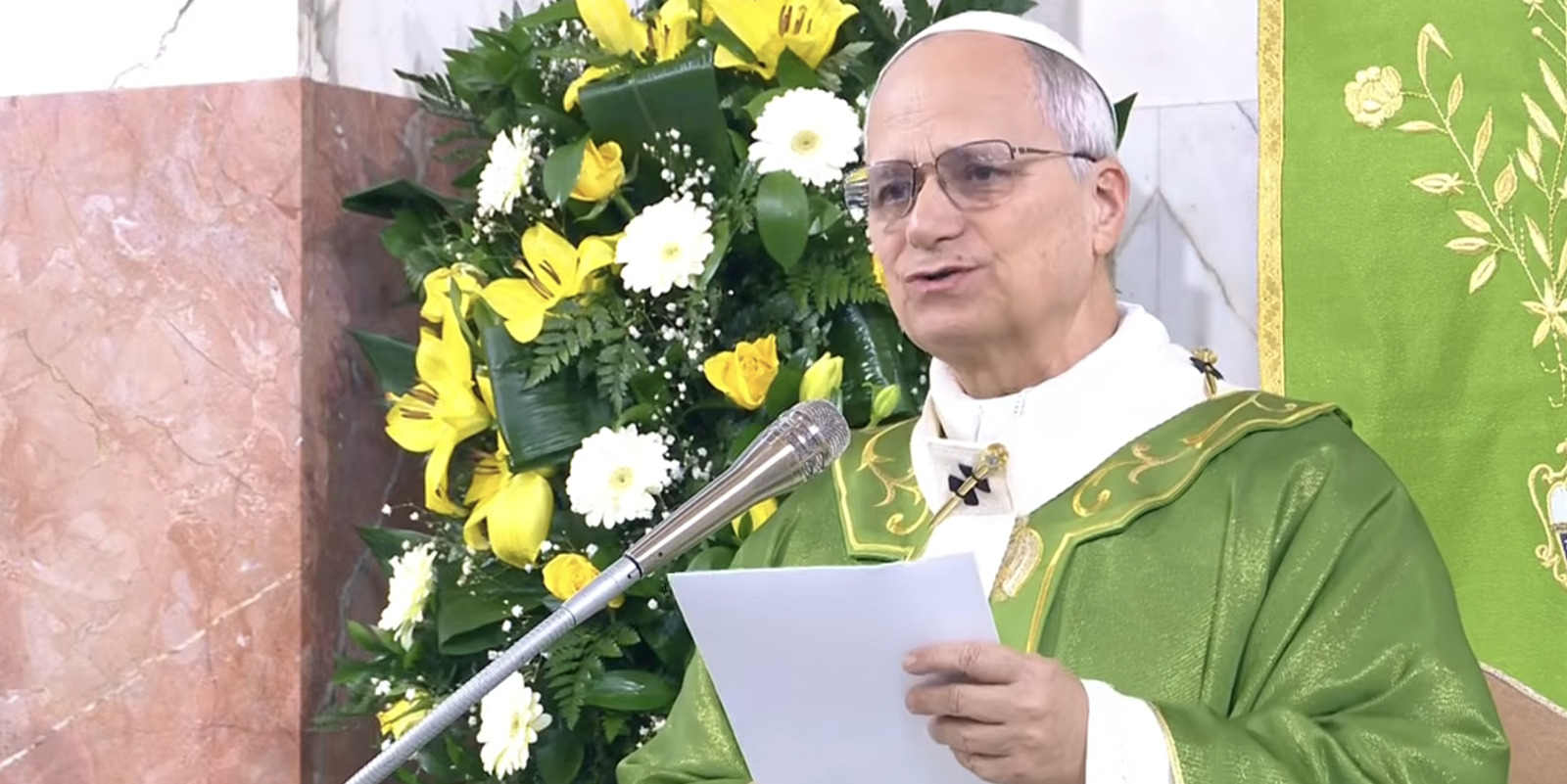 El Papa en una parroquia de Ostia
