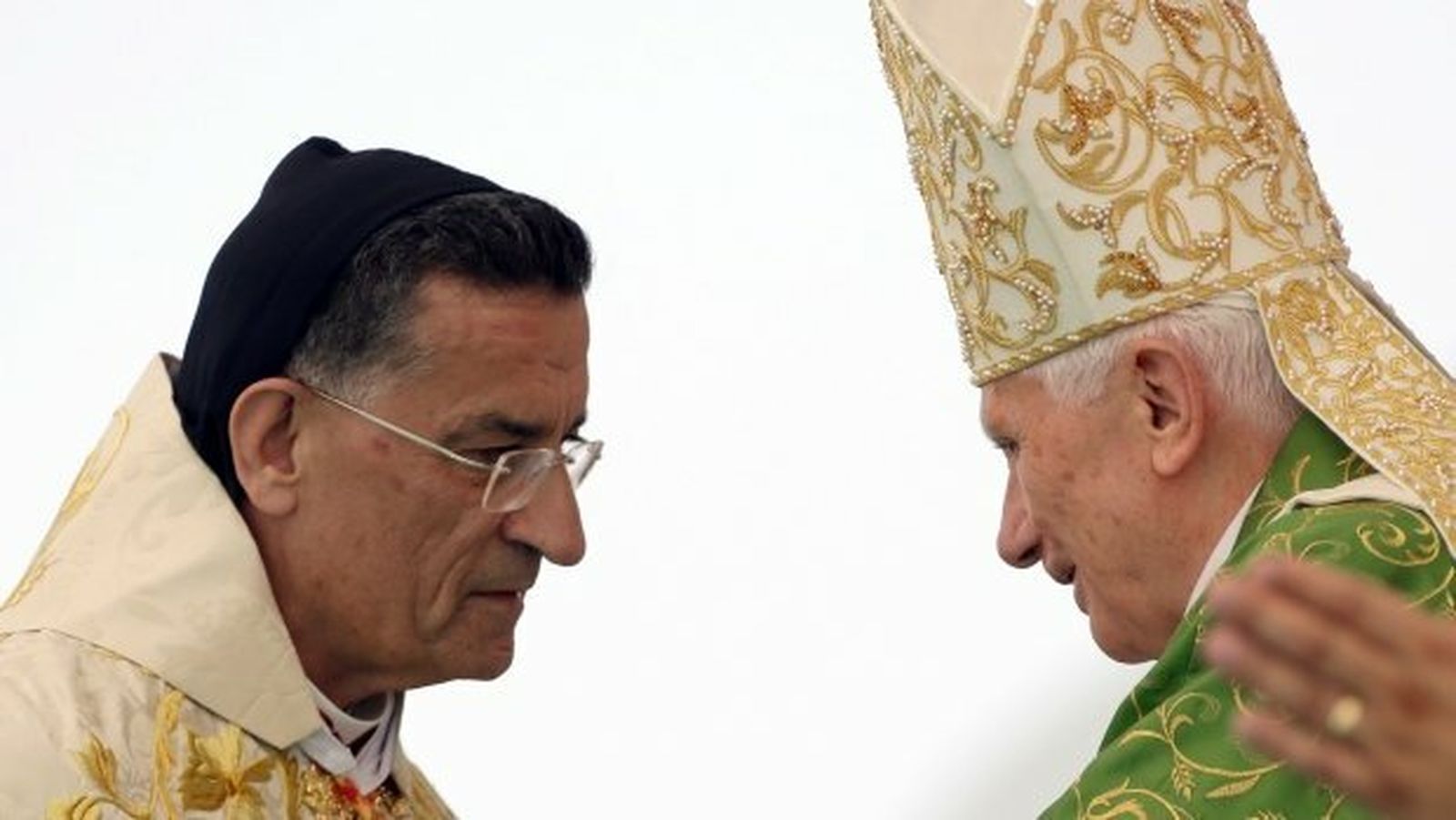 El Papa y Béchara Boutros Raï, patriarca de Antioquía de los Maronitas