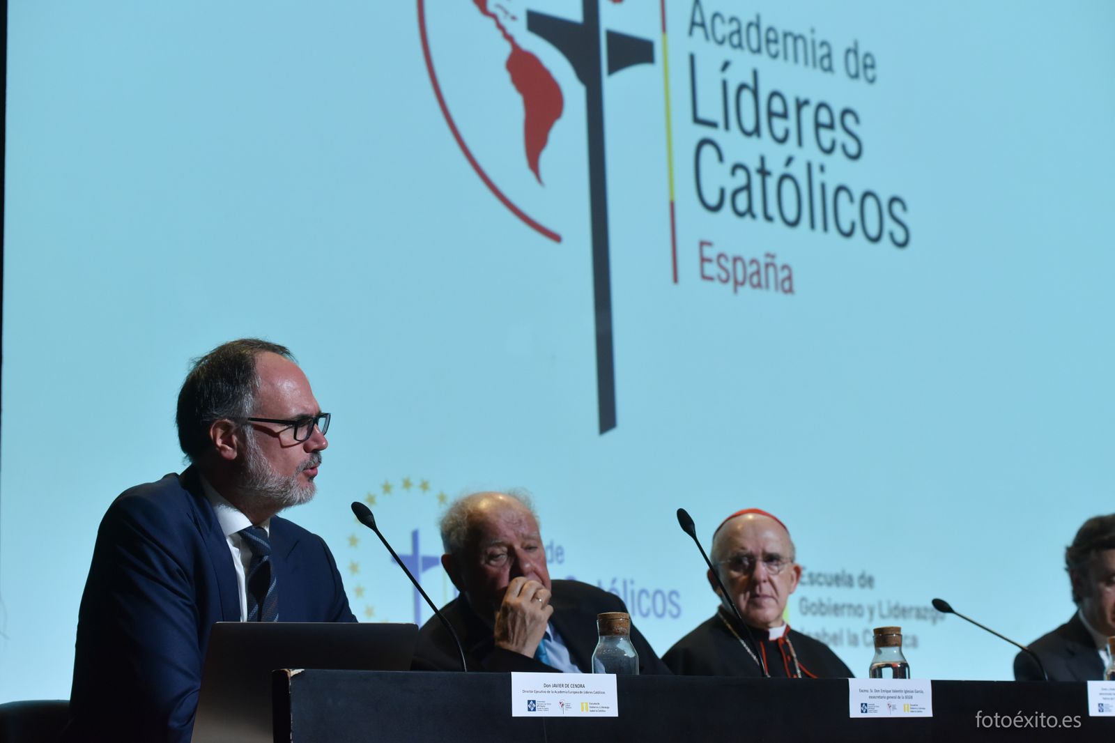 El cardenal Osoro, en un acto de la Academia de Líderes