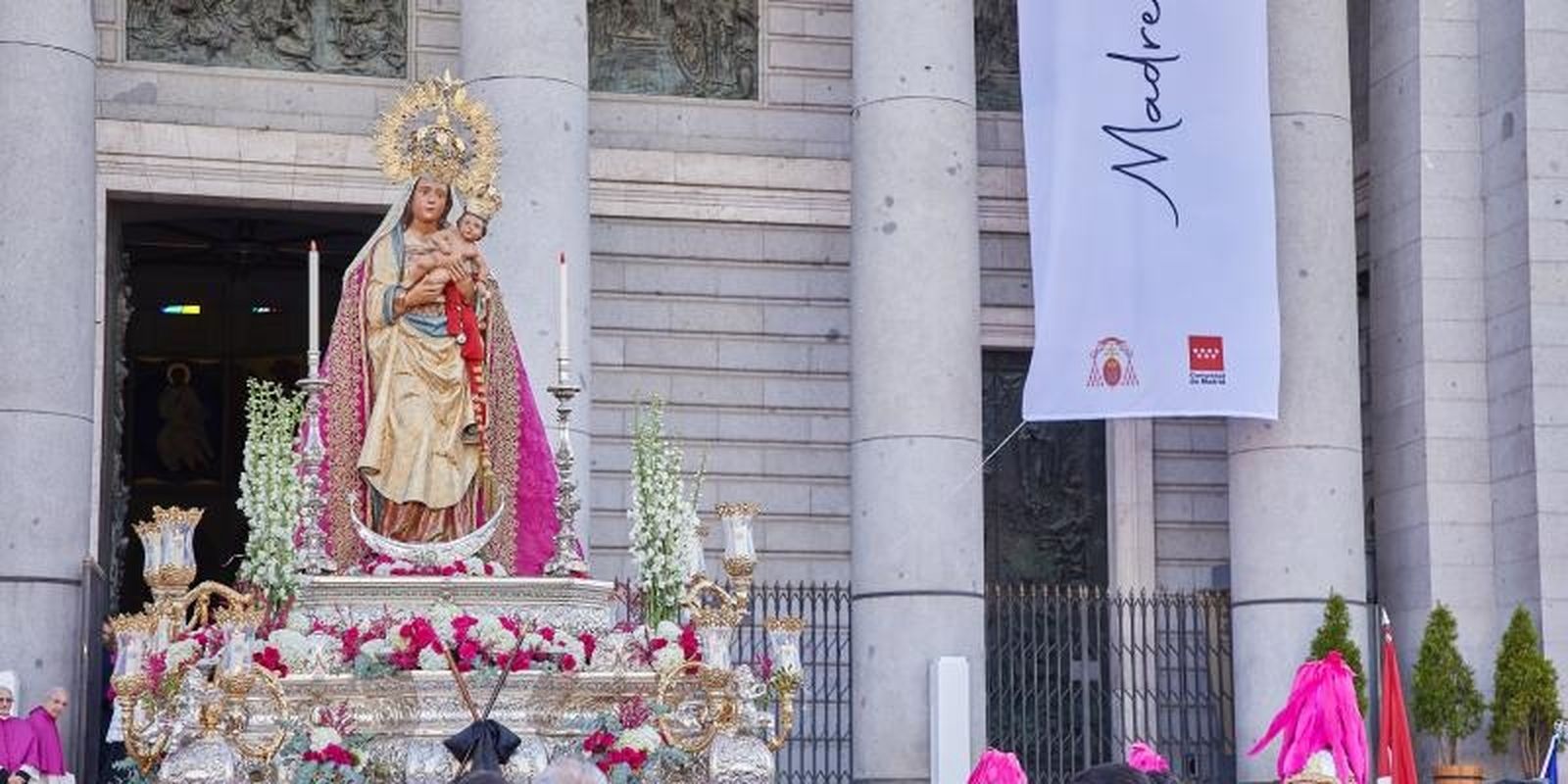 Virgen de la Almudena, patrona de Madrid