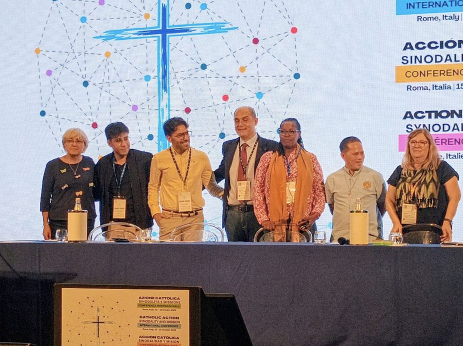 La Hoac en la IX Asamblea del FIAC. Roma.