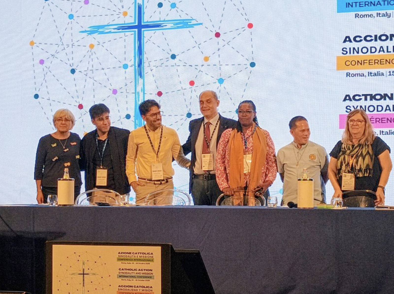 La Hoac en la IX Asamblea del FIAC. Roma.