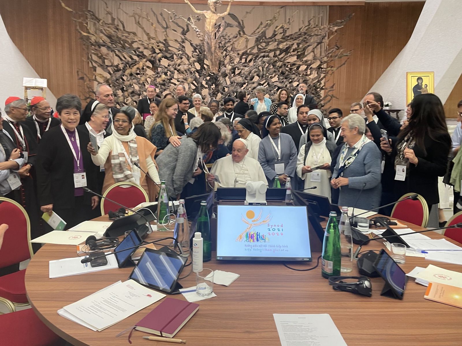 Foto final del Sínodo, antes de las votaciones