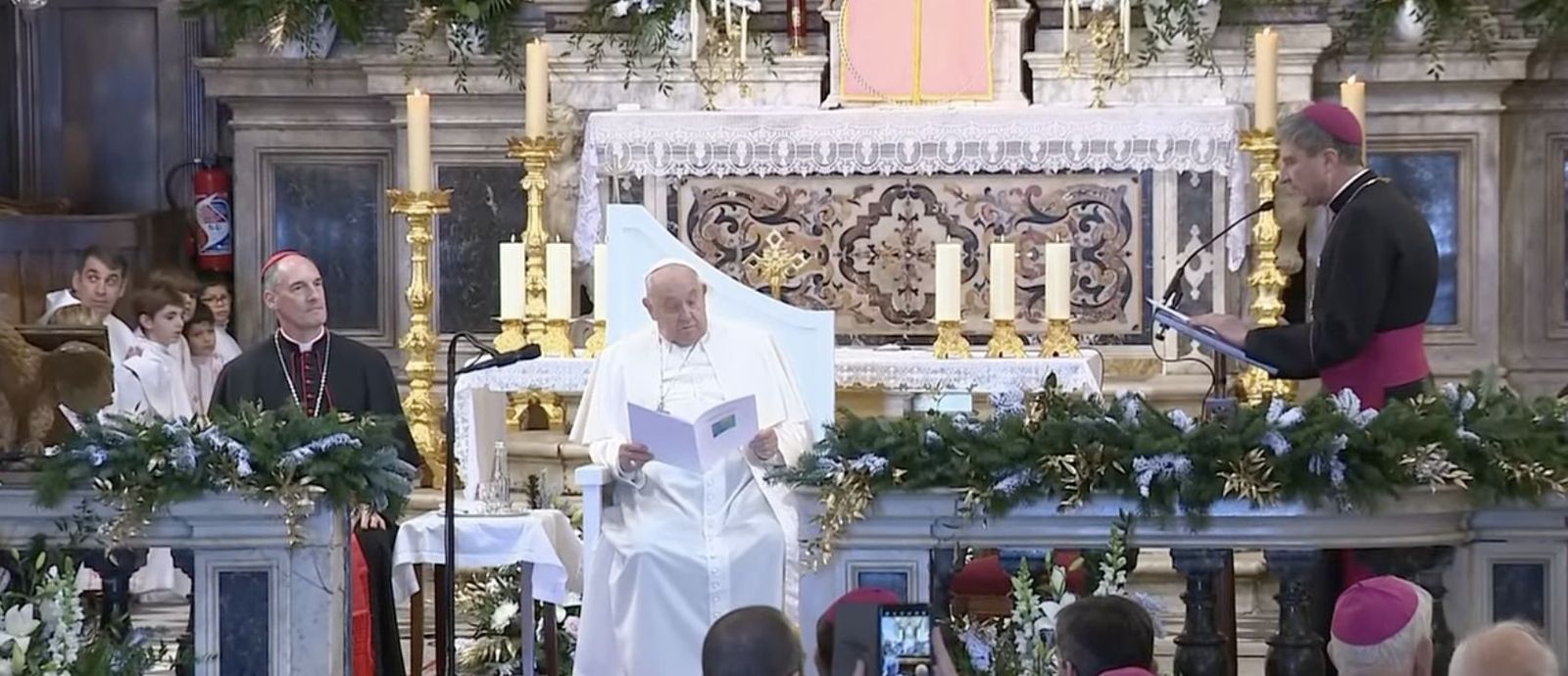 El presidente de los obispos franceses, con el Papa