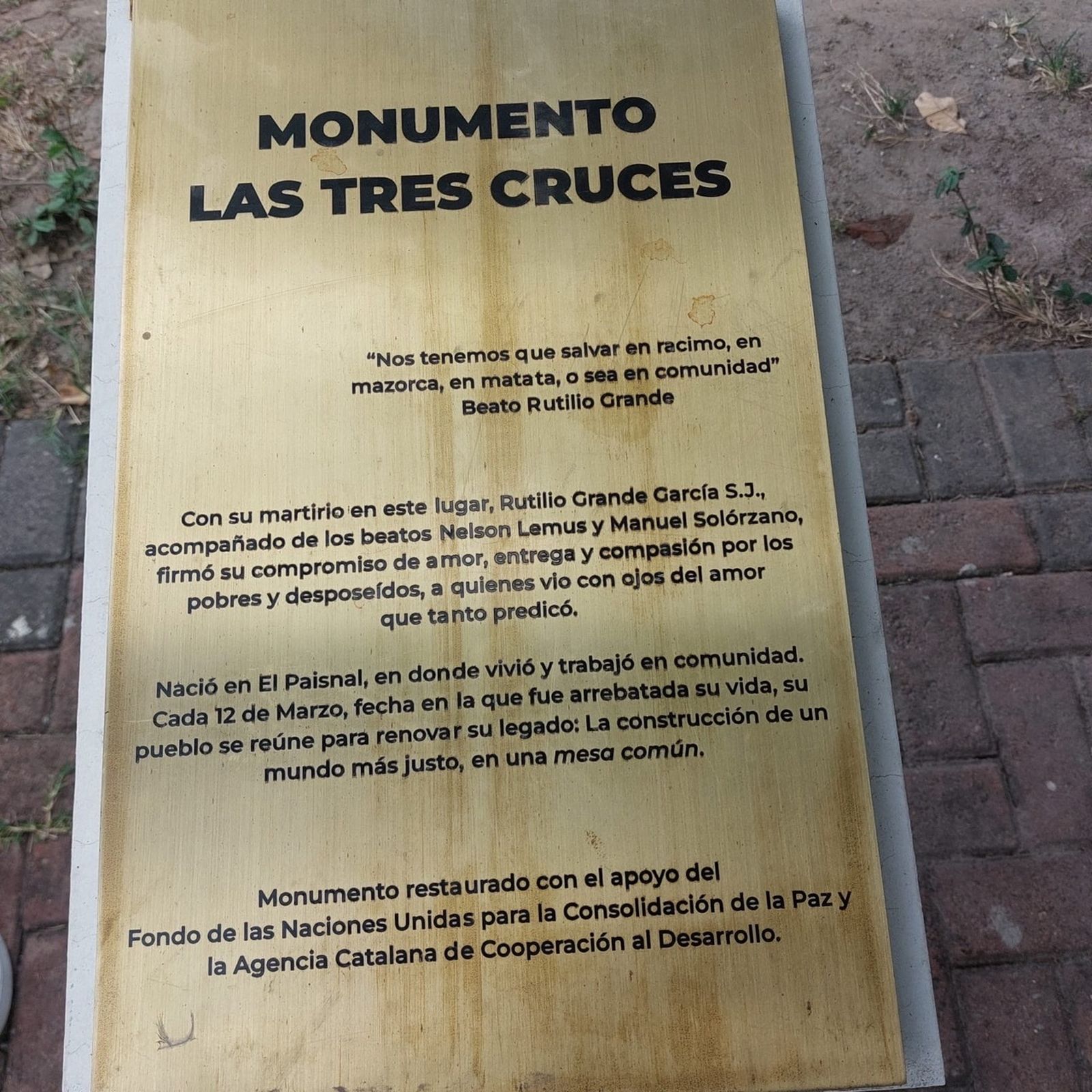 Monumento Las tres cruces
