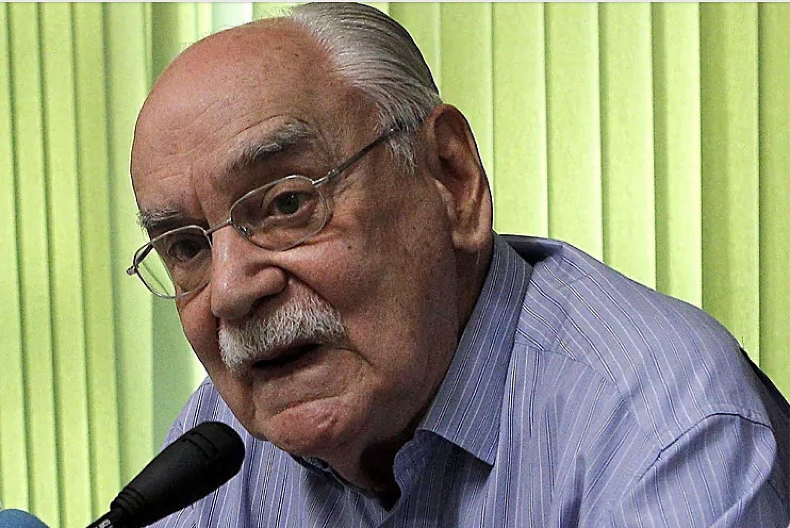 Antonio Álvarez-Solís