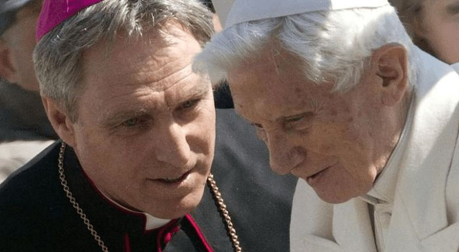 Gaenswein, con Ratzinger