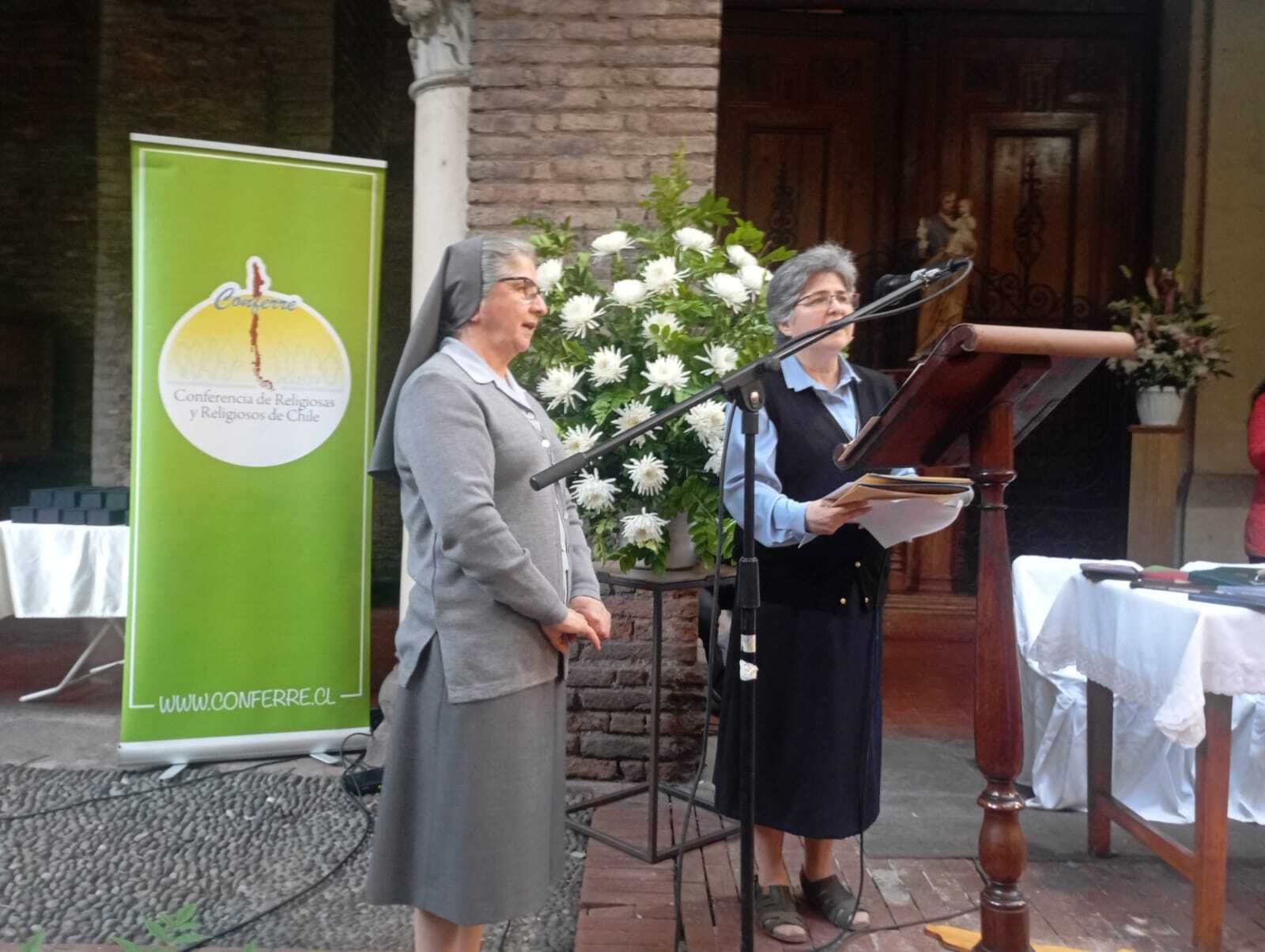 Conferre Hna Claudia González