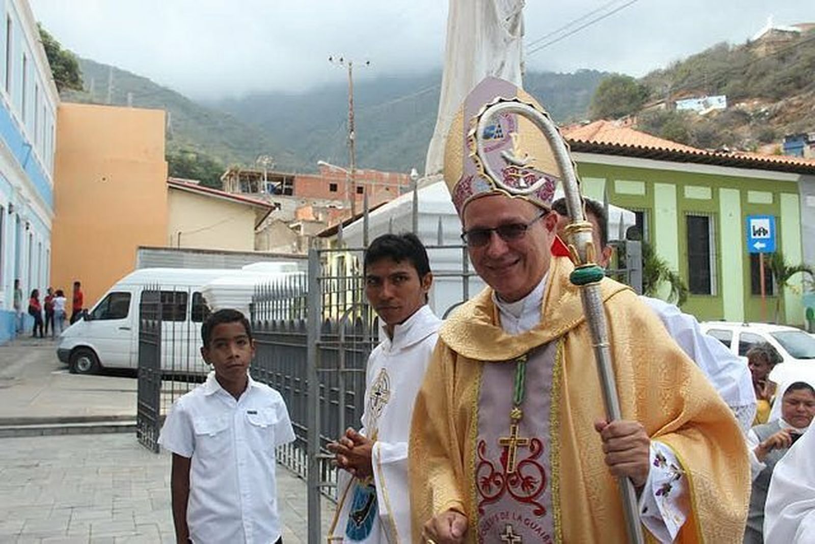 Raúl Biord, obispo de La Guaira, Venezuela