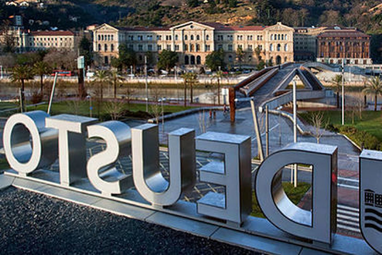 Universidad Deusto