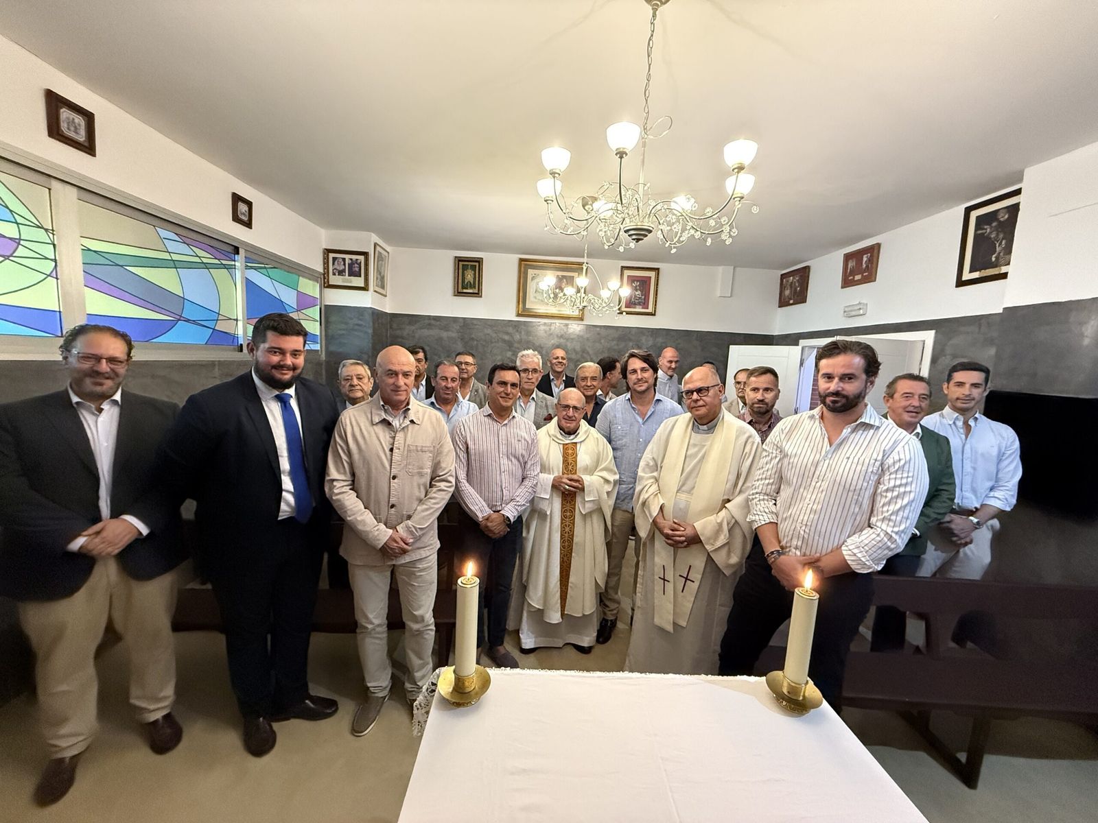 El obispo de Huelva en el estadio Nuevo Colombino