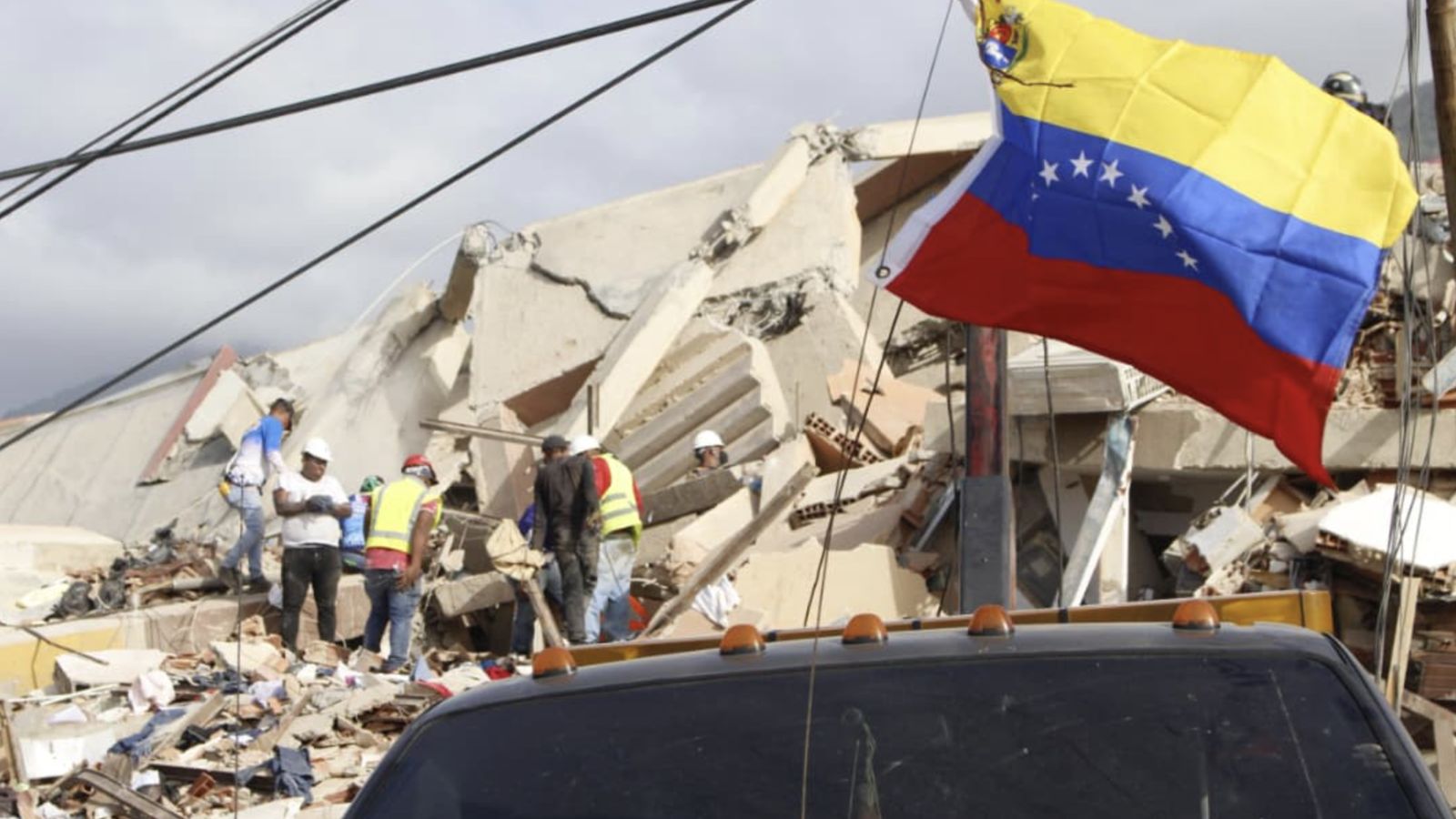 Ruinas tras el terremoto de Venezuela