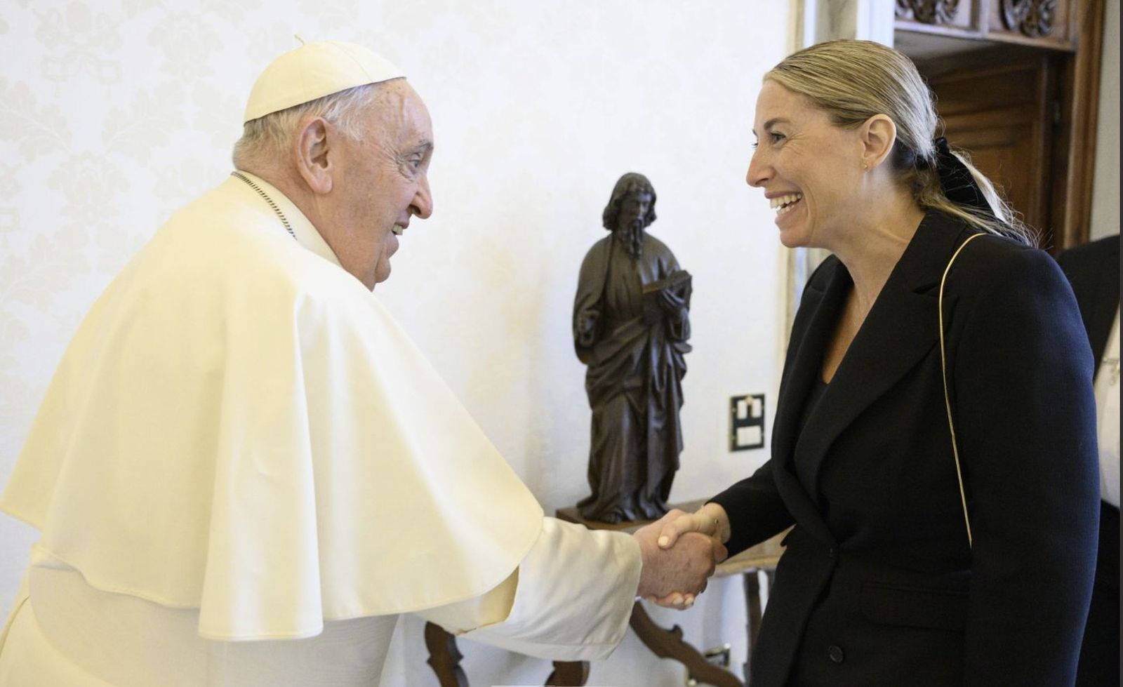 María Guardiola, con el Papa Francisco
