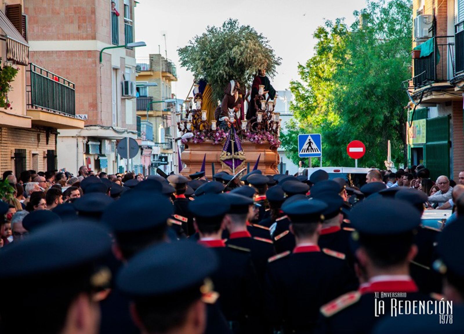 La Agrupación Musical de La Redención, tras el paso de misterio de la hermandad de Bellavista en imagen de archivo