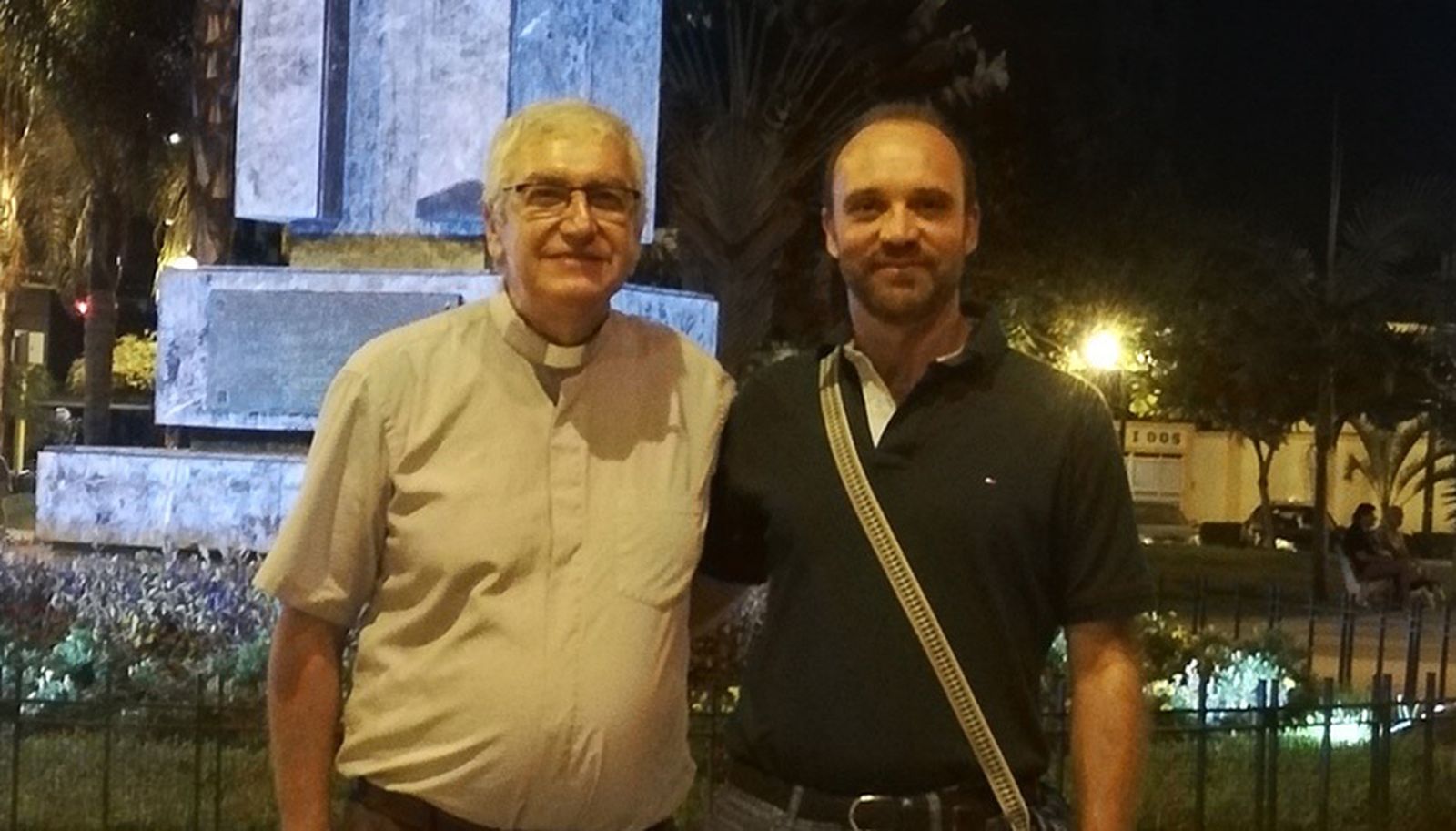 Mons. Castillo, arzobispo de Lima y César Caro