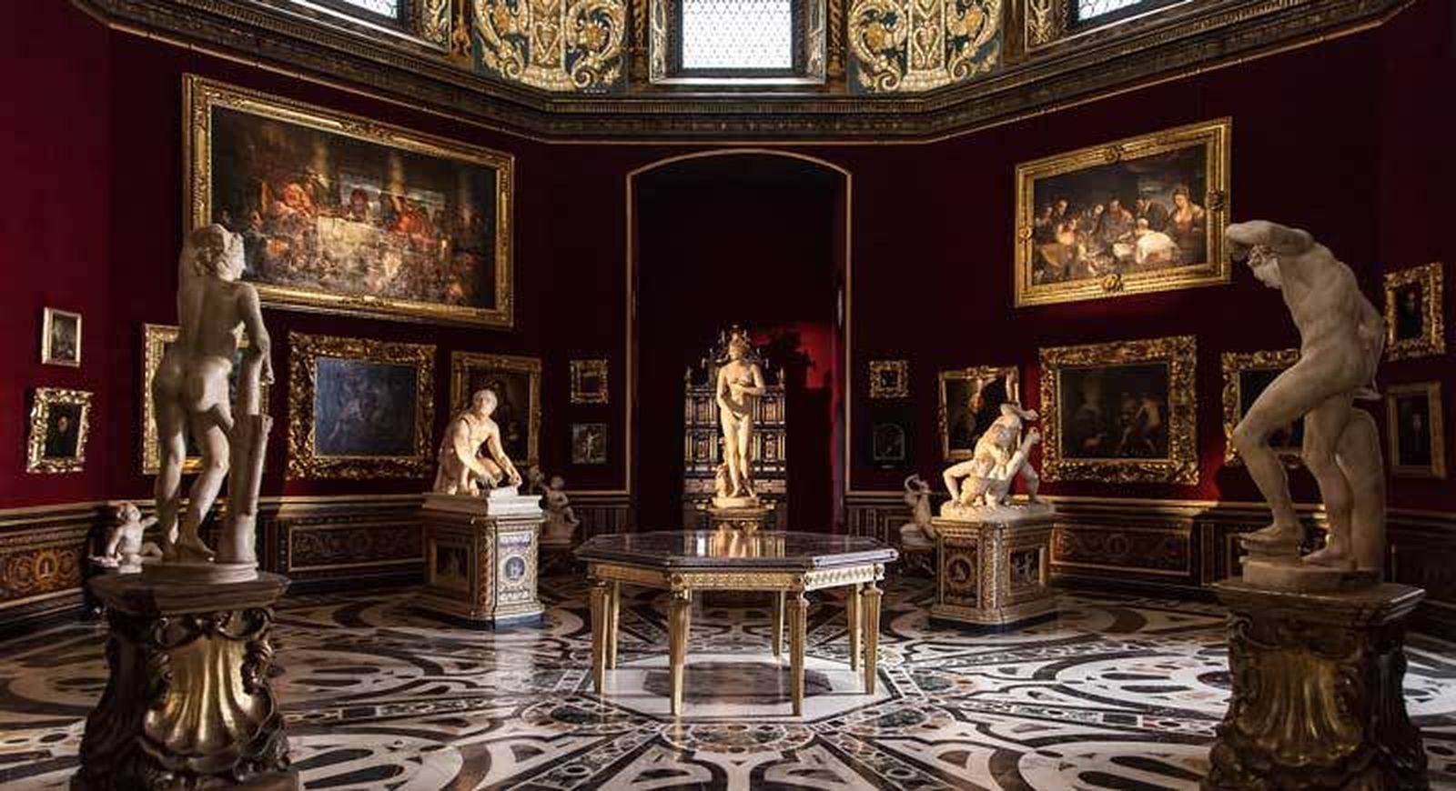 La galería Uffizi propone que los museos italianos devuelvan parte de su patrimonio a las iglesias