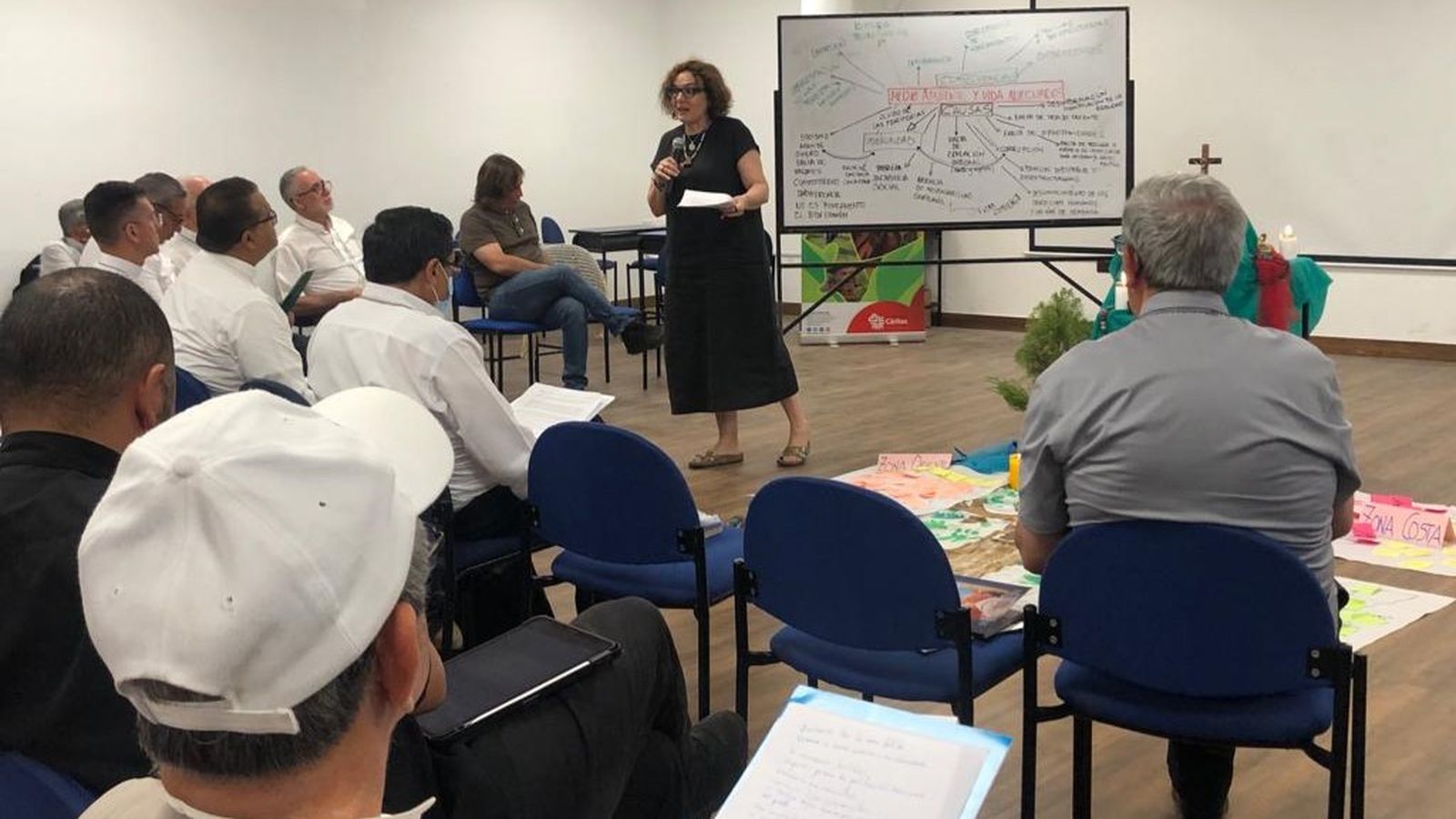 Sonia Olea taller Derechos Humanos