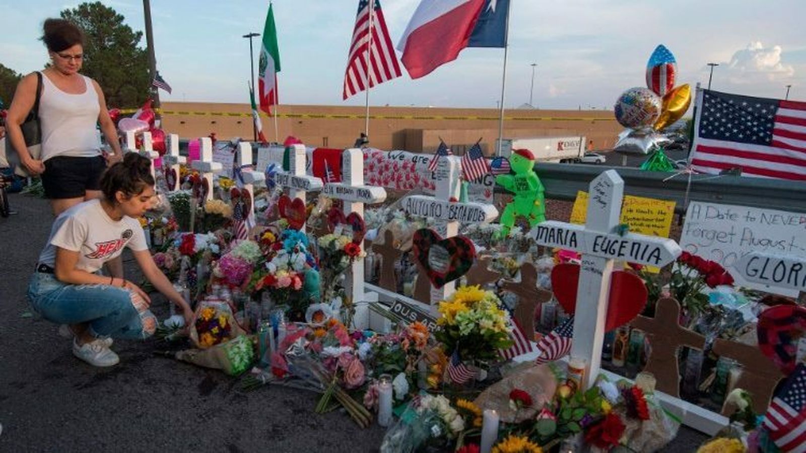 Homenaje a las víctimas de El Paso