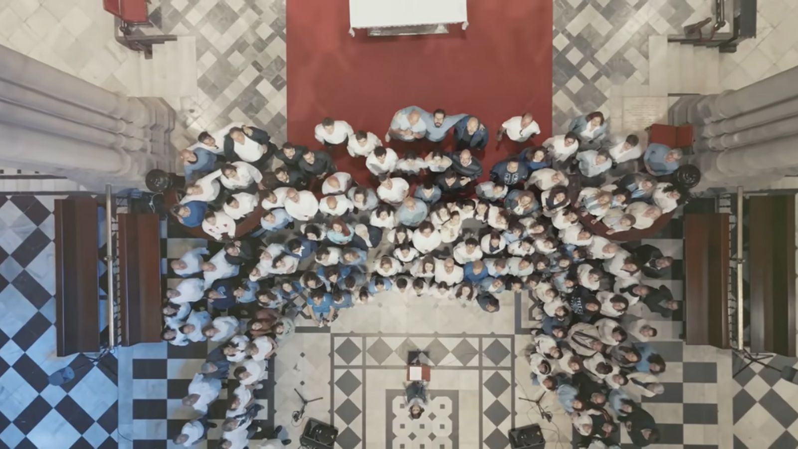 Alza la Mirada - Himno oficial