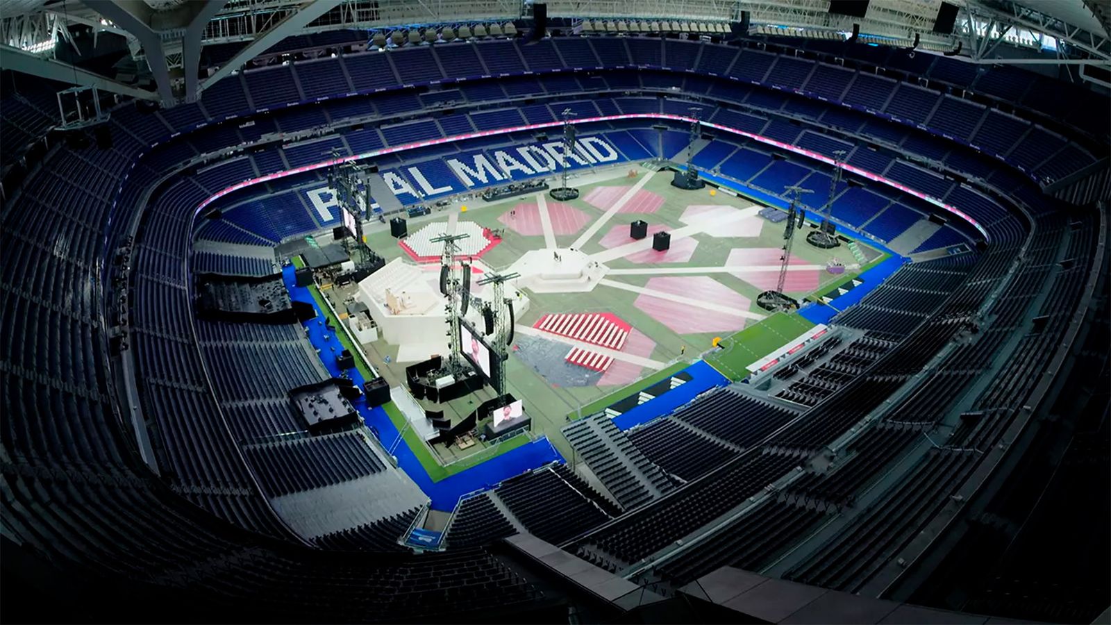 Acondicionamiento del estadio para revibie al Papa