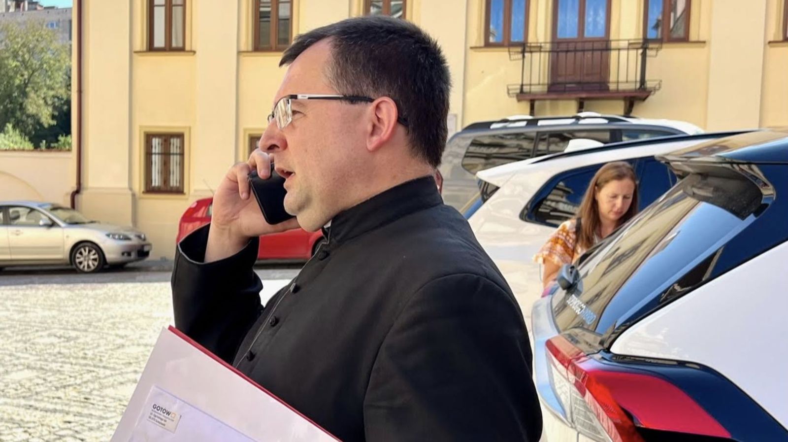 Postulador, padre Burda