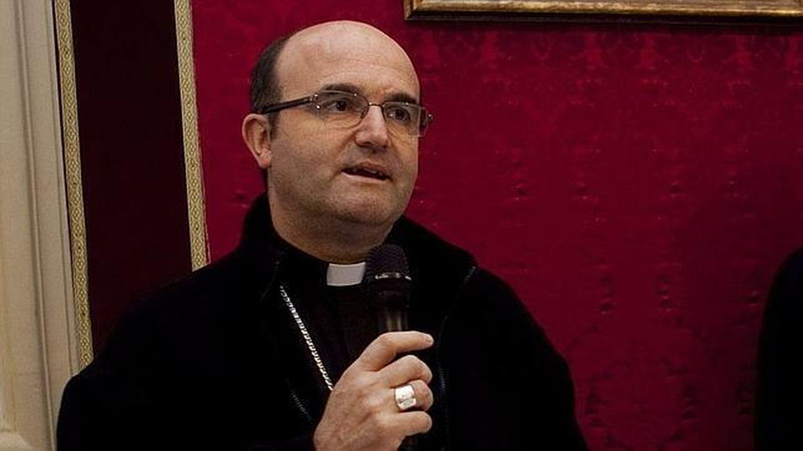 El obispo Munilla comentará el temea a los feligreses esta tarde, en la catedral