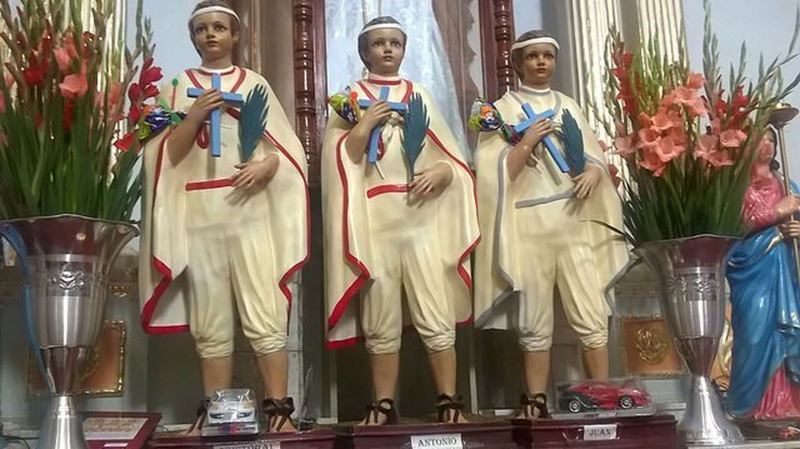 Estatuas de los Beatos Niños de Tlaxcala