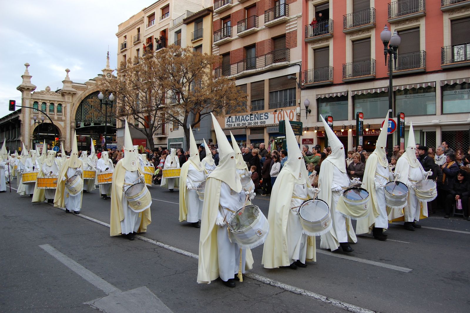 Cofrades de la Eucaristía. Zaragoza