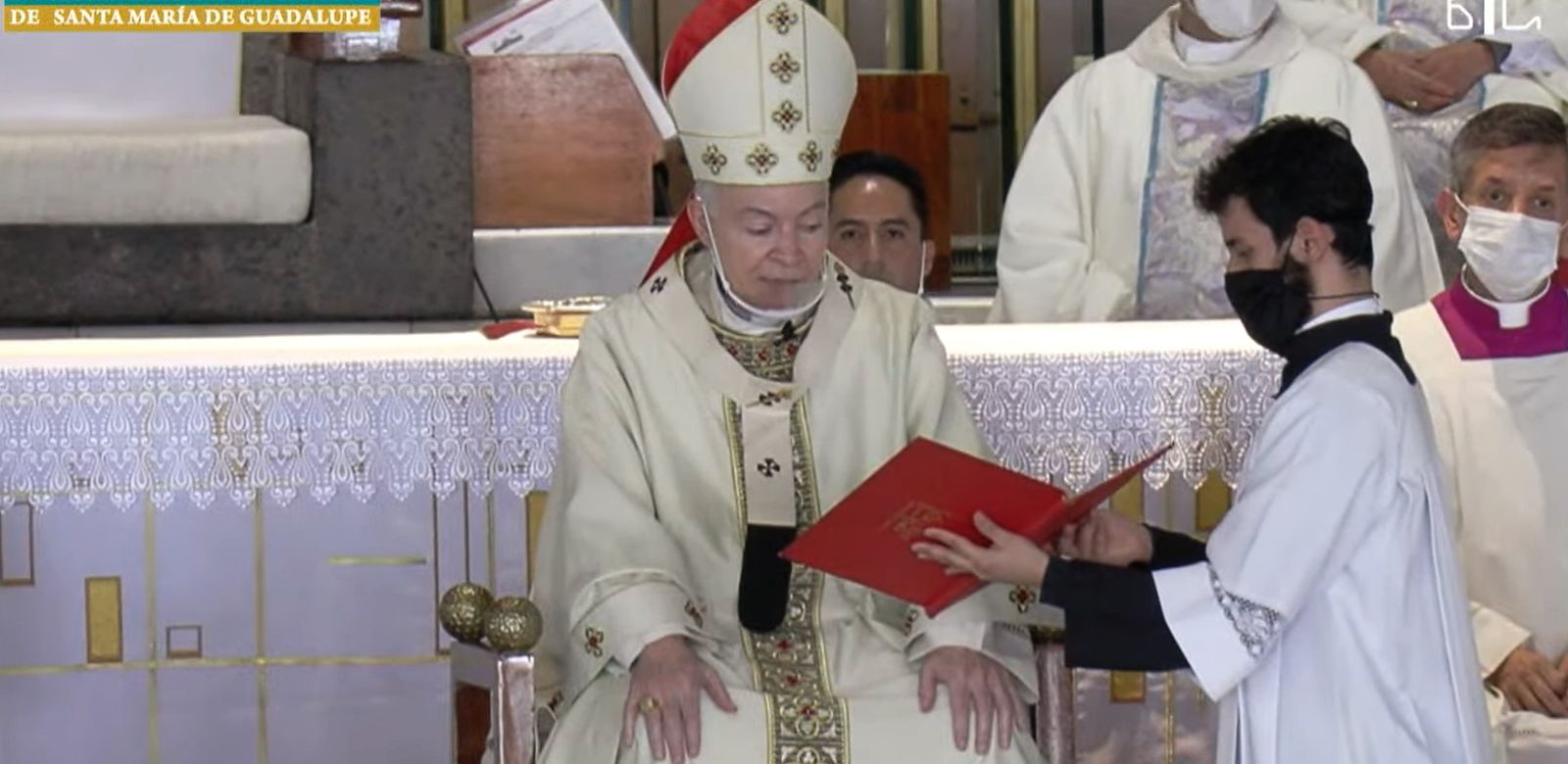 Ordenaciones 2020. Sin cubrebocas.