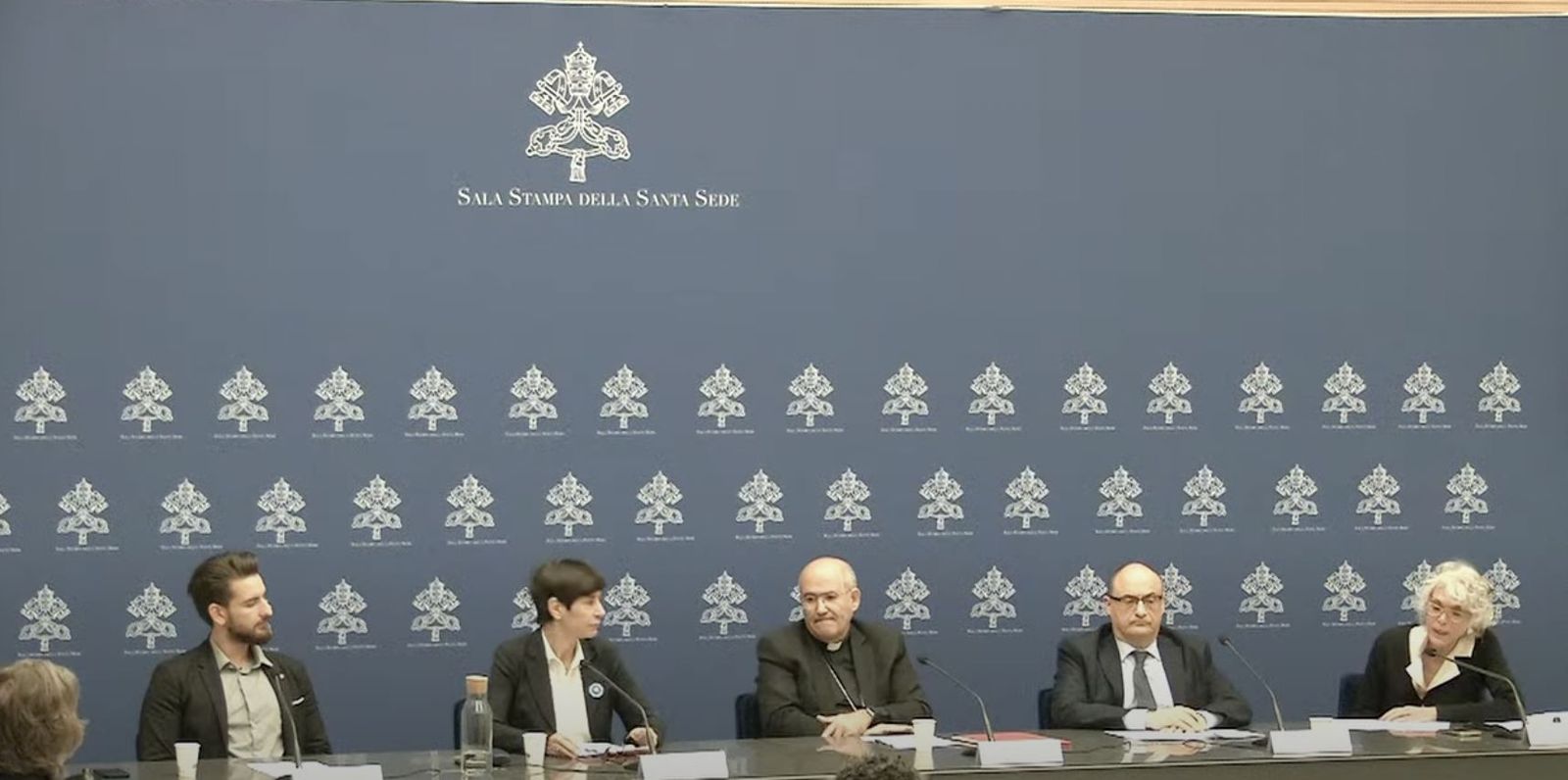 Tolentino, durante la rueda de prensa