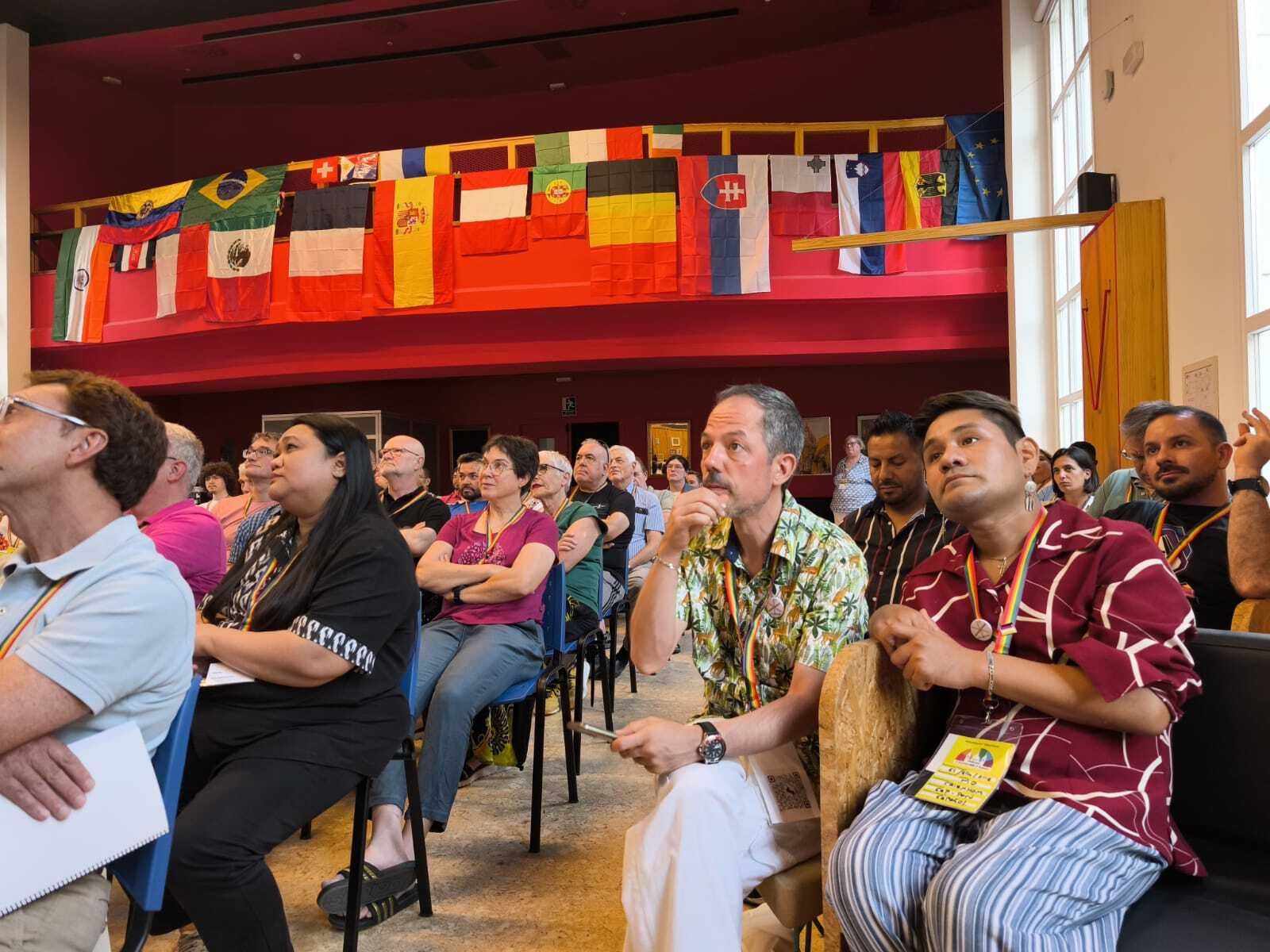 Apertura de la Asamblea Nacional de Católicos ArcoIris
