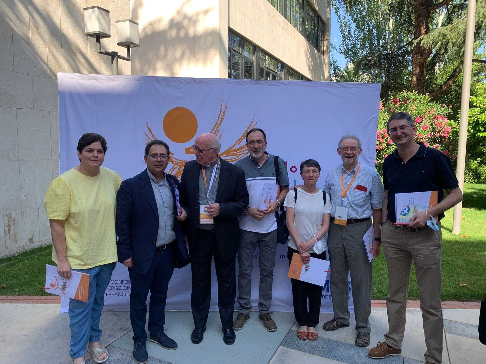 Juan Antonio Morquecho (en el centro), junto a Vicente Martín Muñoz