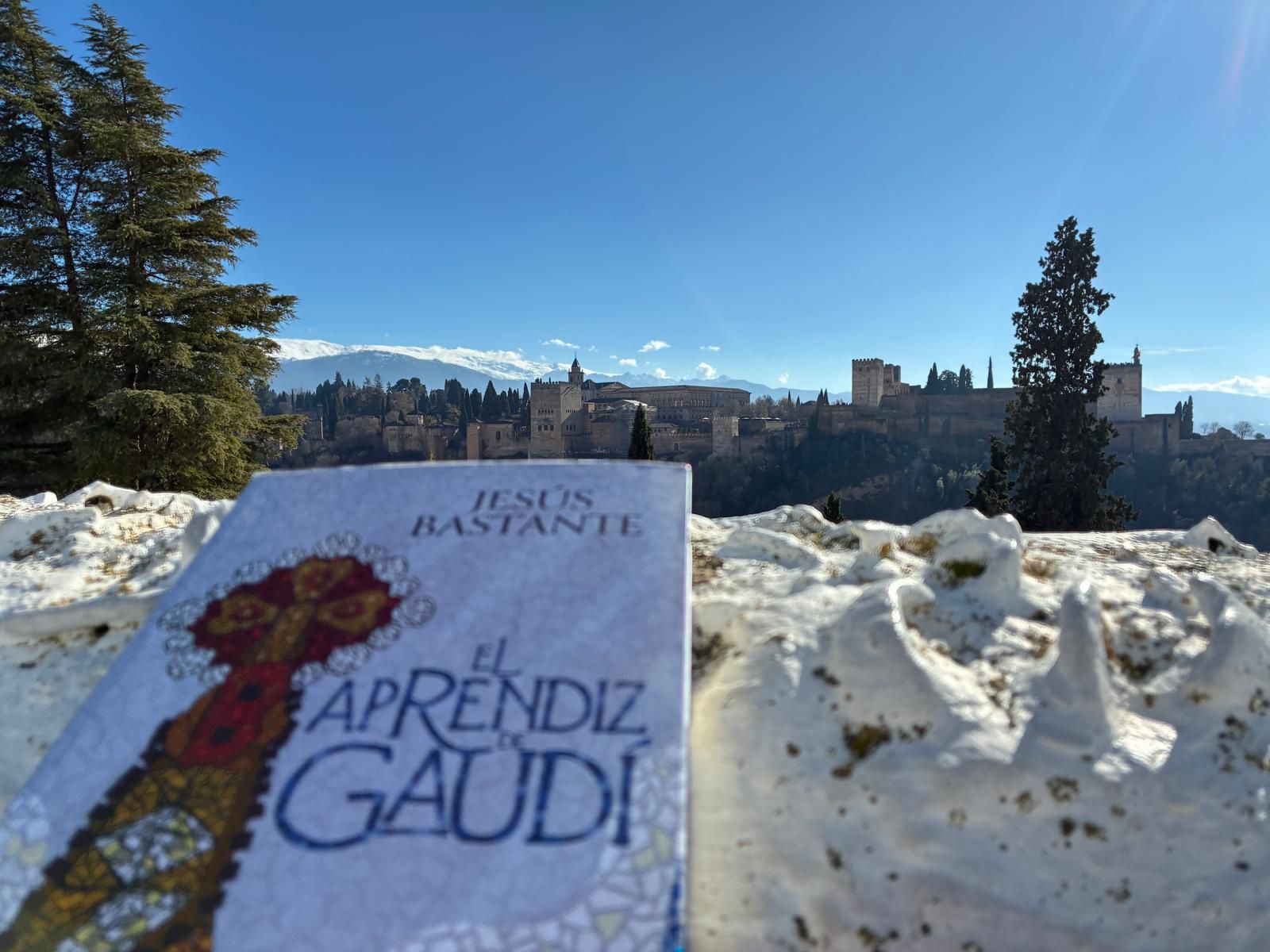 El aprendiz de Gaudí, a los pies de la Alhambra