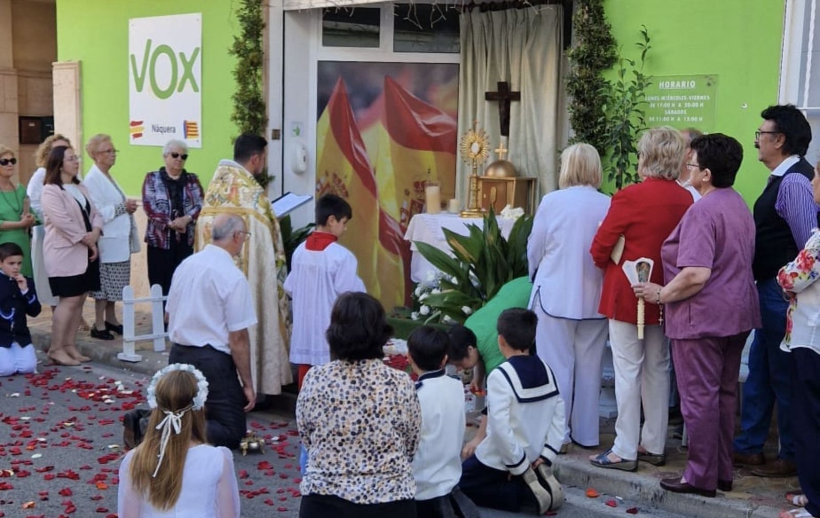Bendición del altar de VOX en Náquera